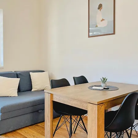 2 Bedroom Beautiful In * Štinjan